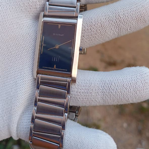 Titan Edge Slim Quartz | Teal Dial | Ultra-Thin Design | 35mm | All Original