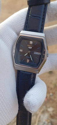 Timex Day Date Sun & Moon
