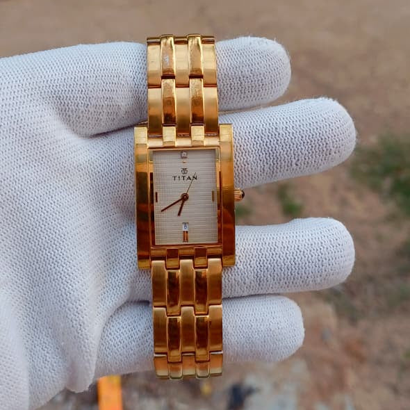 Rare Vintage Titan Date-Just Quartz | Cream Textured Diamond Dial | Gold Tone | 35mm