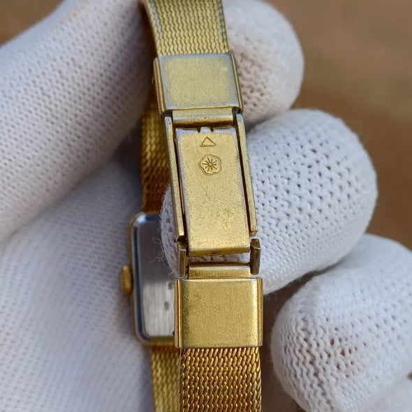Premium Vintage Swiss Titoni Titoflex | Ladies Winding Watch | Gold Tone | All Original