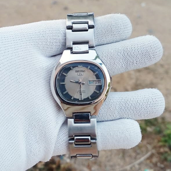 Super Rare Vintage Seiko 5 Automatic | 21 Jewels | Dual-Tone Dial | Day-Date | 36mm | All Original