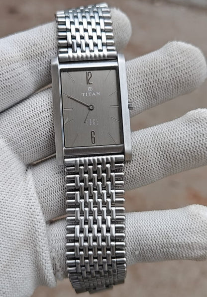 Titan Edge Slim Quartz | Grey Dial | Ultra-Thin Design | All Original